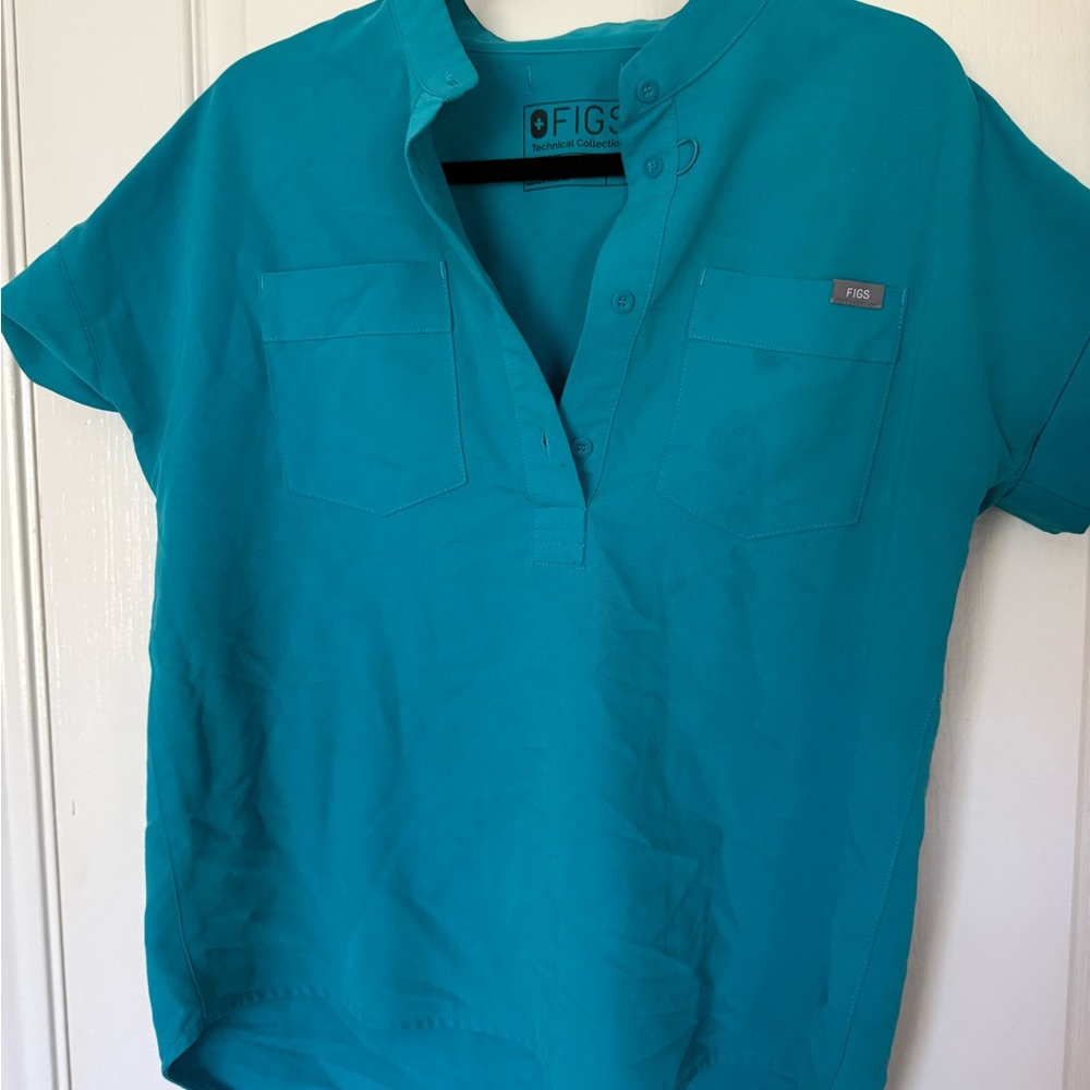 Figs Montex Scrub Top